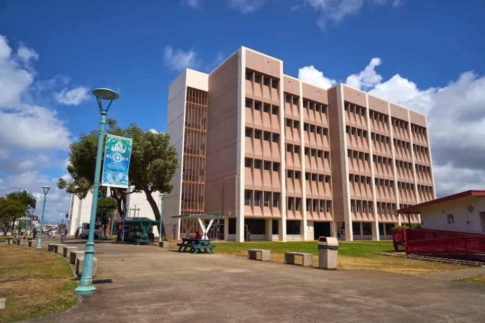 6-story building at Honolulu Community College.